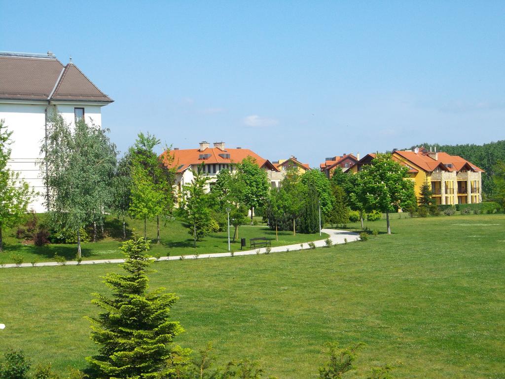 Birdland Panorama Apartman Bük Chambre photo